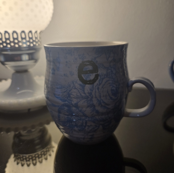 Anthropology E mug - Picture 2 of 5